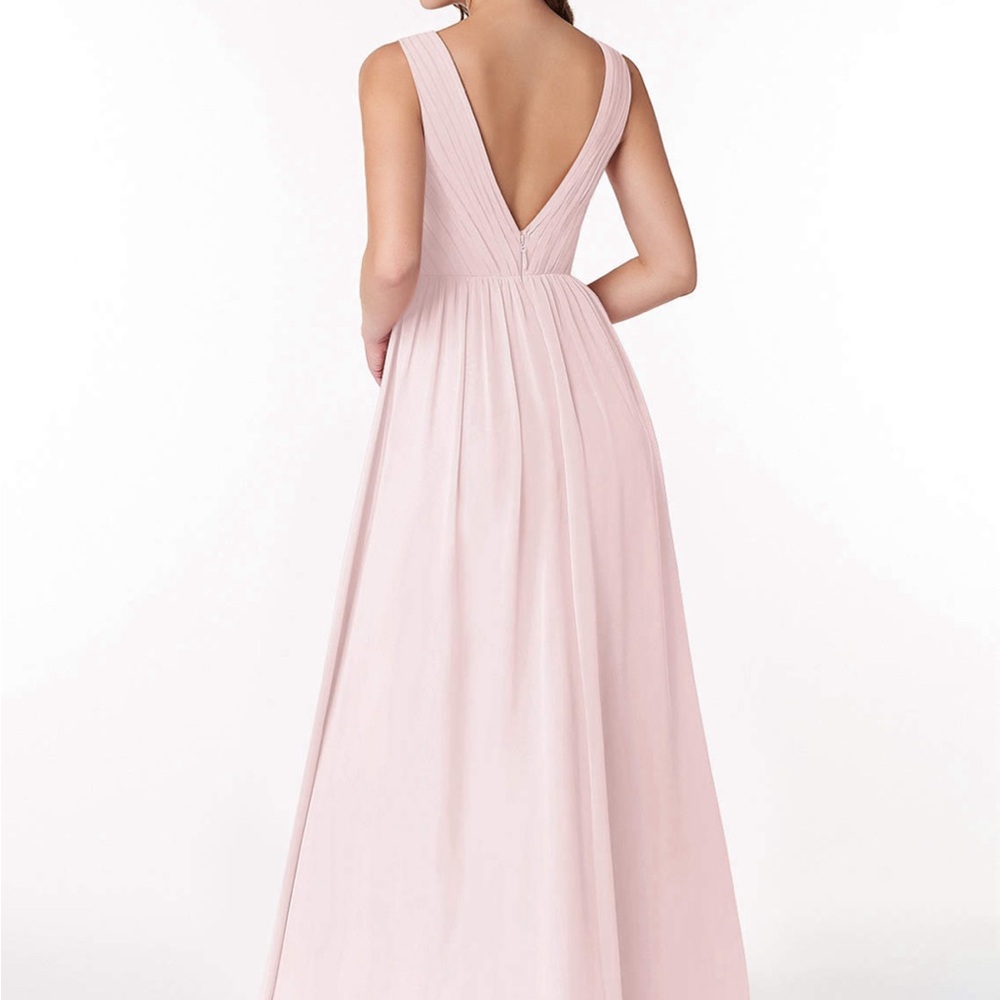 NWT. Azazie ‘Ranvie’ Bridesmaid Dress Blushing Pink. Size A18.